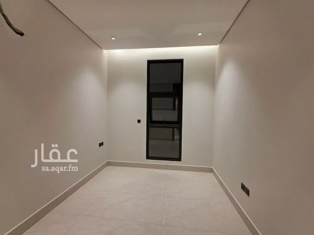8 bedroom villa in Al Narjis 2
