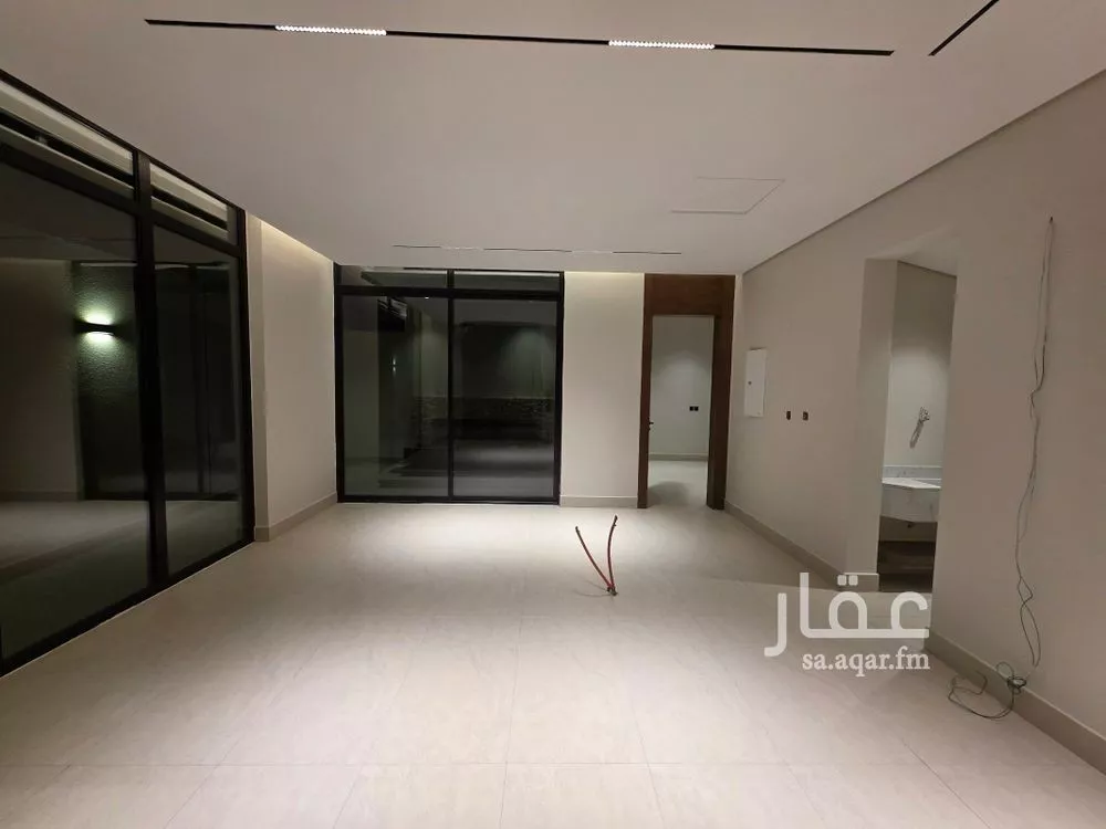 8 bedroom villa in Al Narjis 8