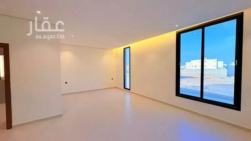 5 bedroom villa in Al Mahdiyyah 15