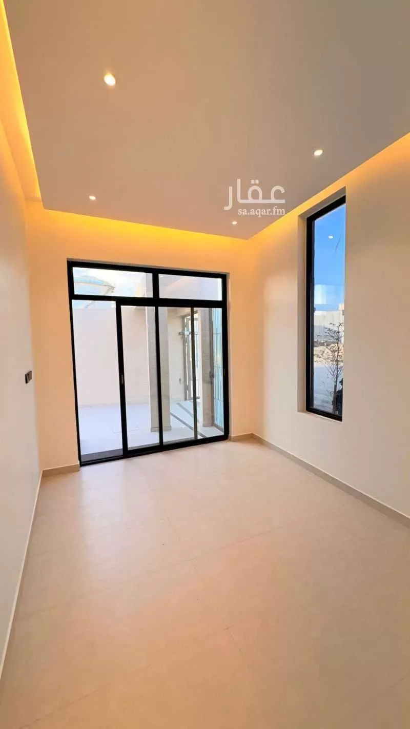 5 bedroom villa in Al Mahdiyyah 7