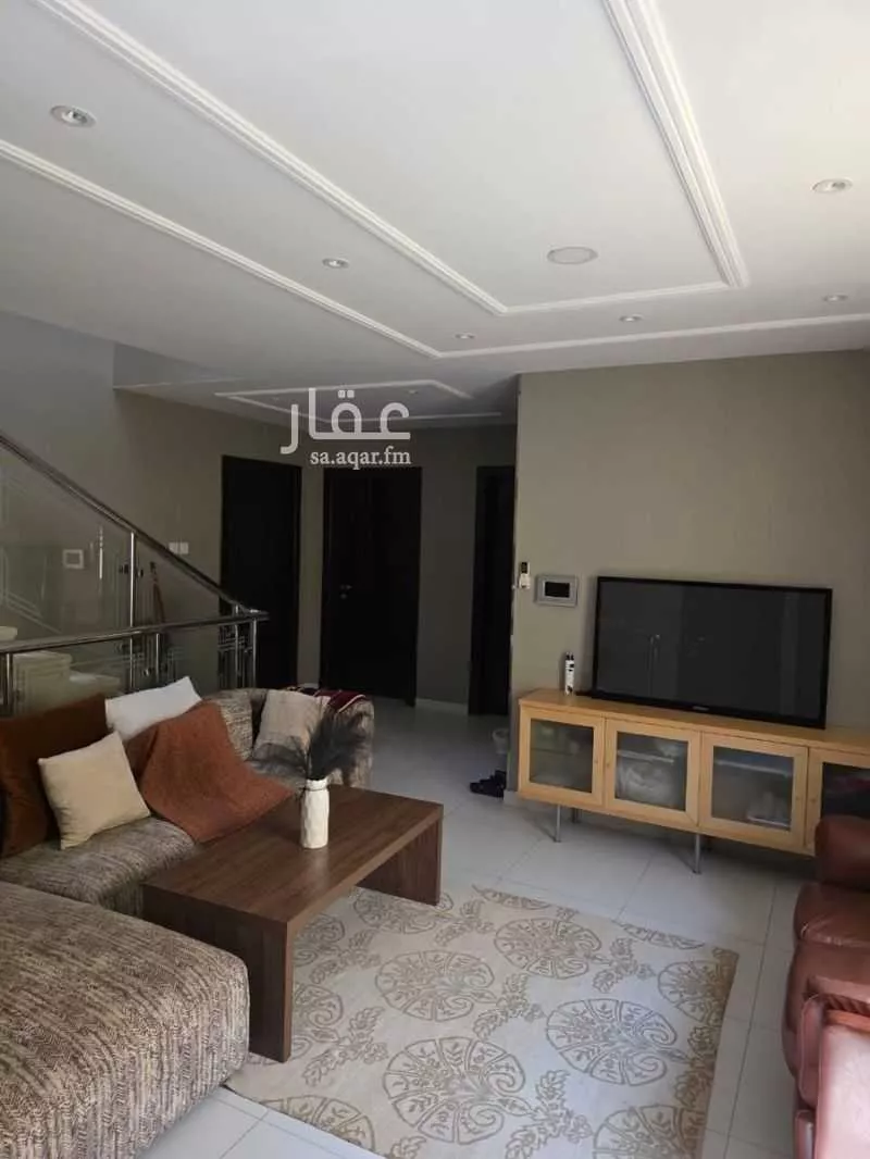 فيلا 4 غرف في النرجس 14