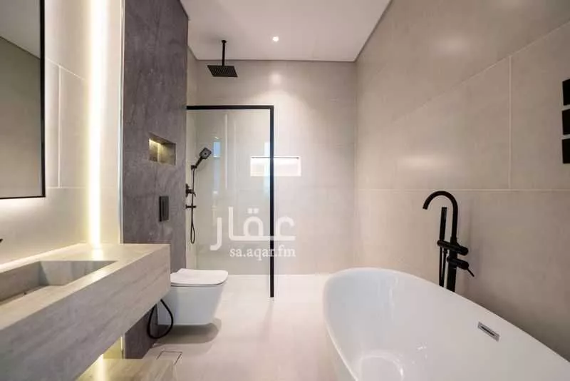فيلا 7 غرف في الصوارى 15