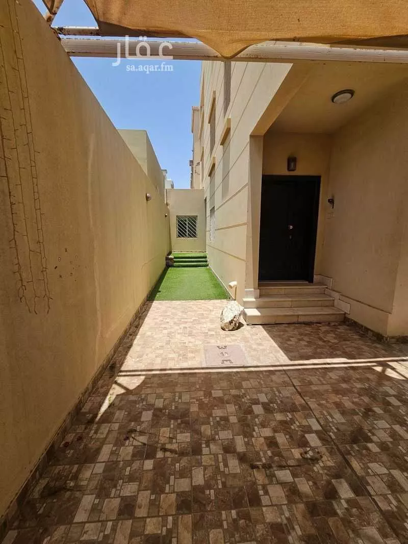 فيلا 6 غرف في الشراع 9