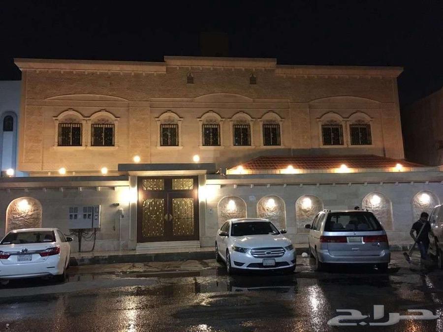 فيلا 12 غرف في القصواء 2