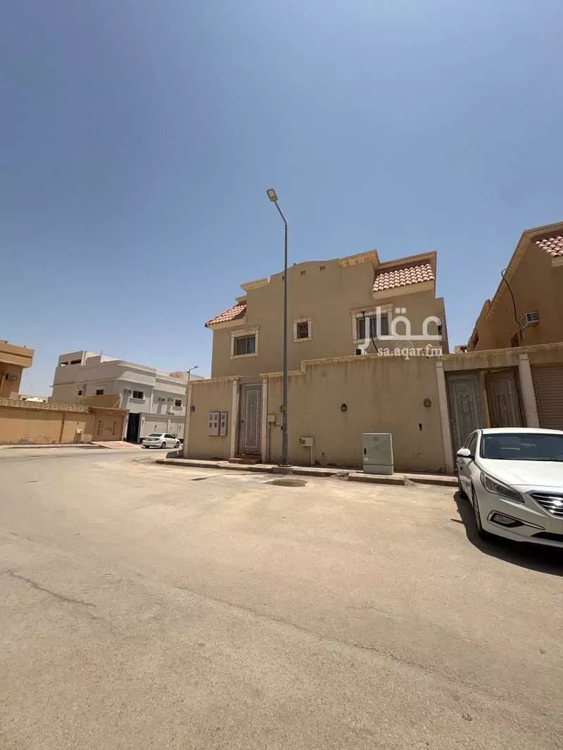 فيلا 7 غرف في عرقة 3