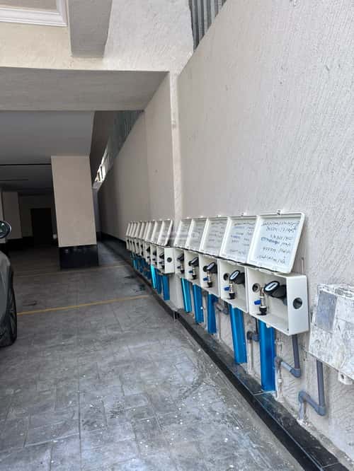 4 bedroom apartment in Al Rawdah 4