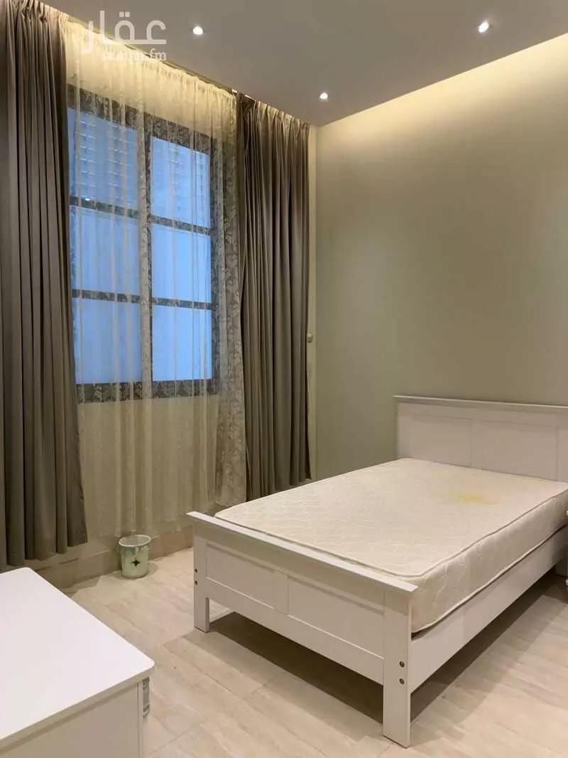 3 bedroom apartment in Al Yasmin 2