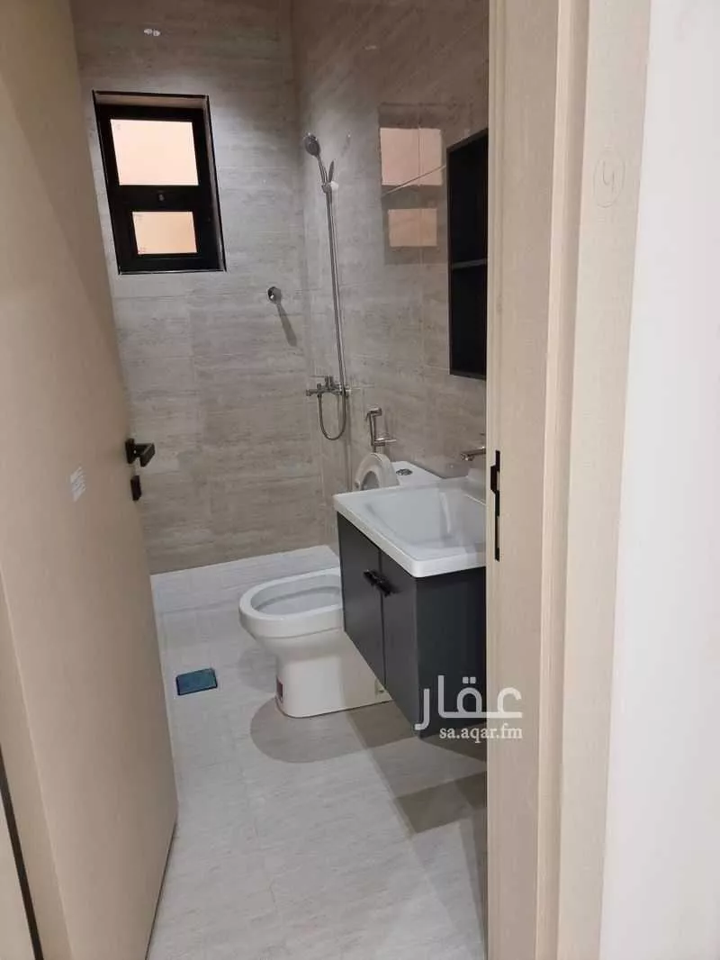 فيلا 11 غرف في الرمال 2