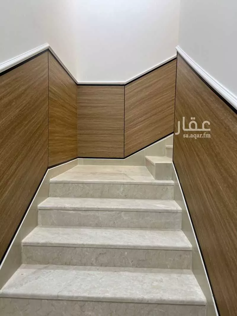 فيلا 11 غرف في الرمال 11