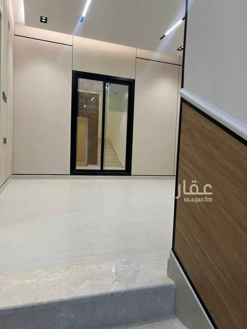 فيلا 11 غرف في الرمال 9