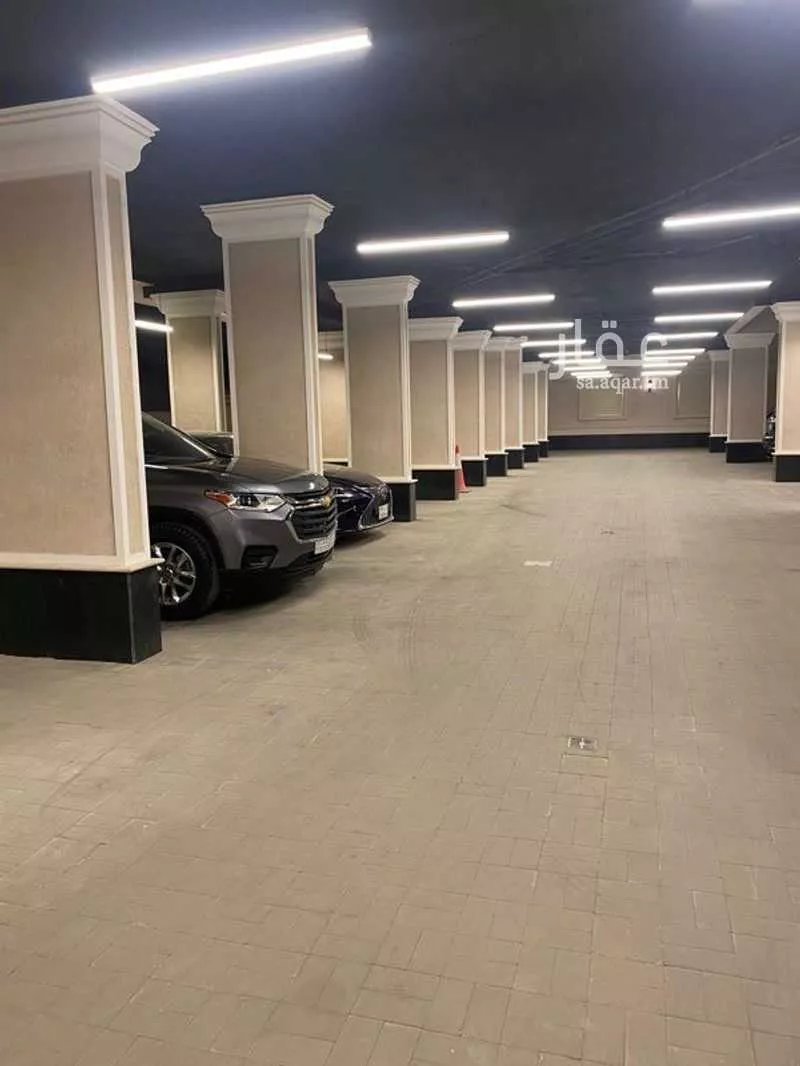 4 bedroom apartment in Al Malqa 4
