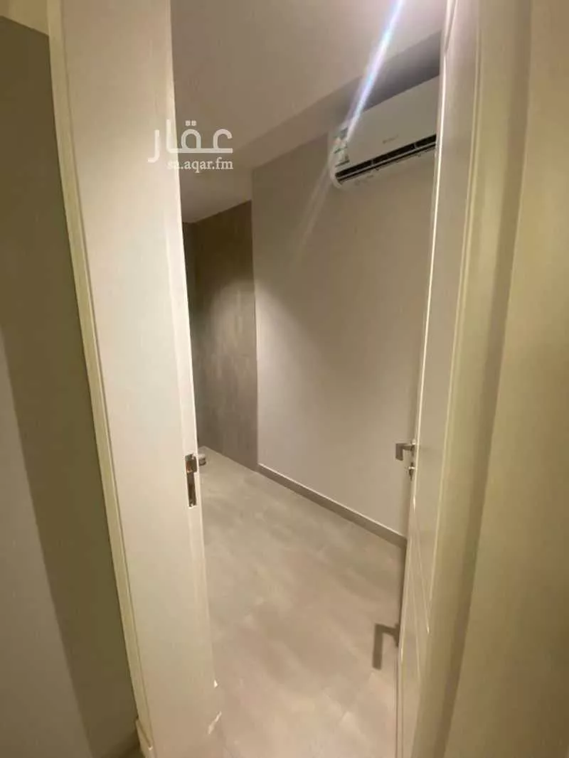 4 bedroom apartment in Al Malqa 6