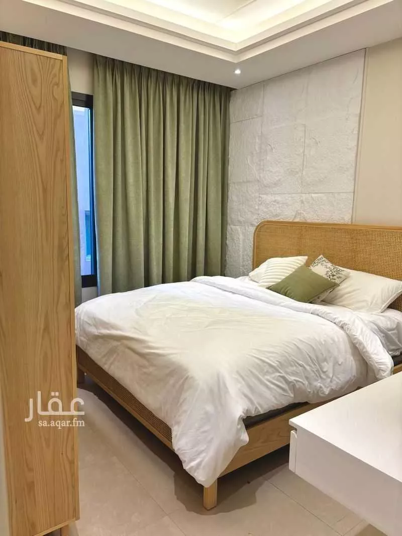 شقة 2 غرف في الملقا 8