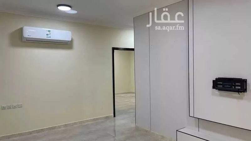 3 bedroom floor in Al Munsiyah 3