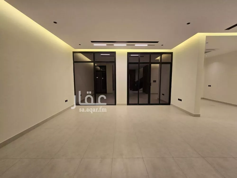 4 bedroom villa in Al Narjis 7