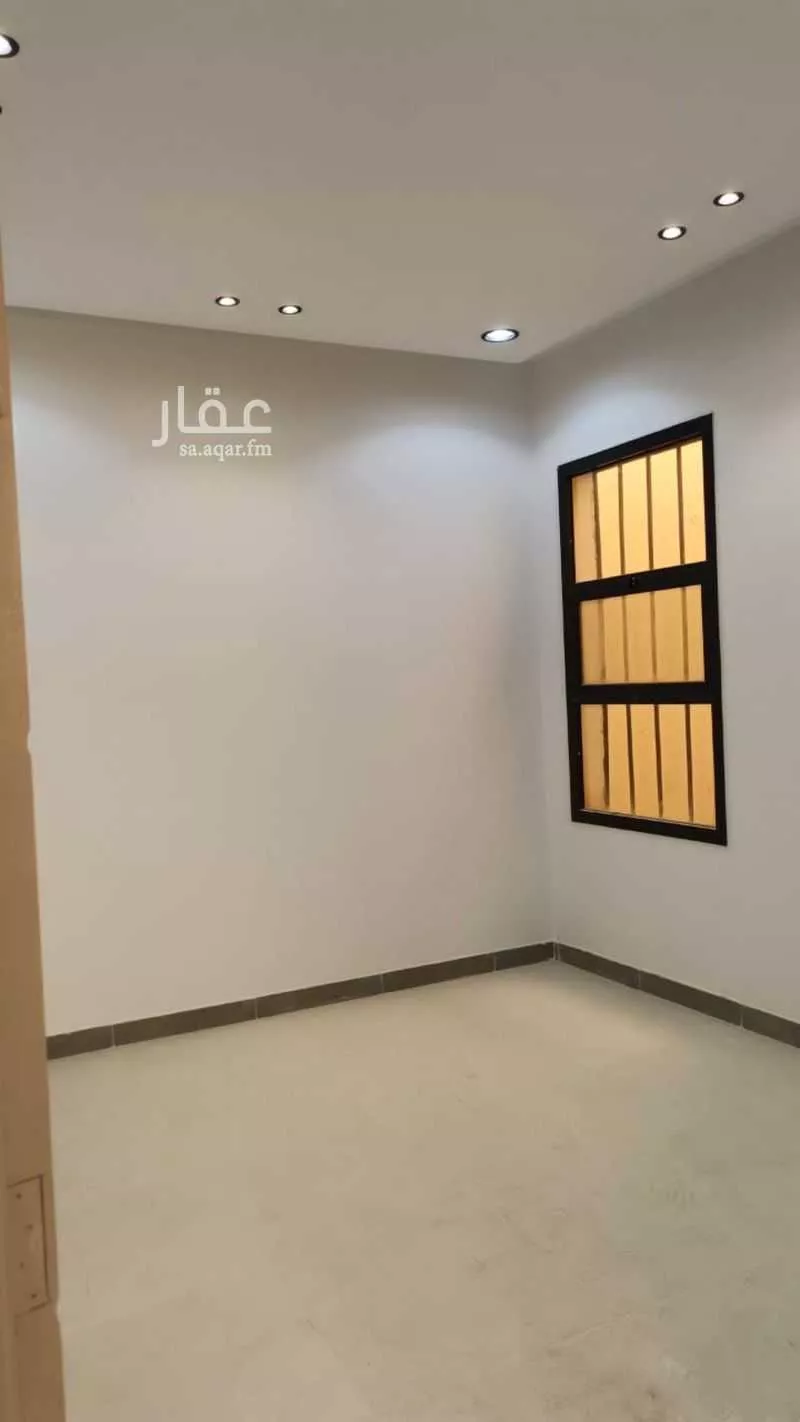 دور 5 غرف في طيبة 8
