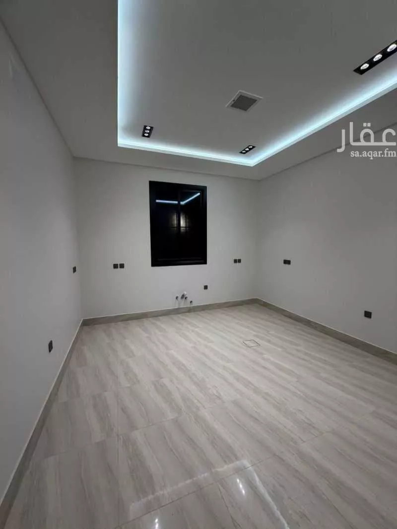 فيلا 5 غرف في الرمال 7