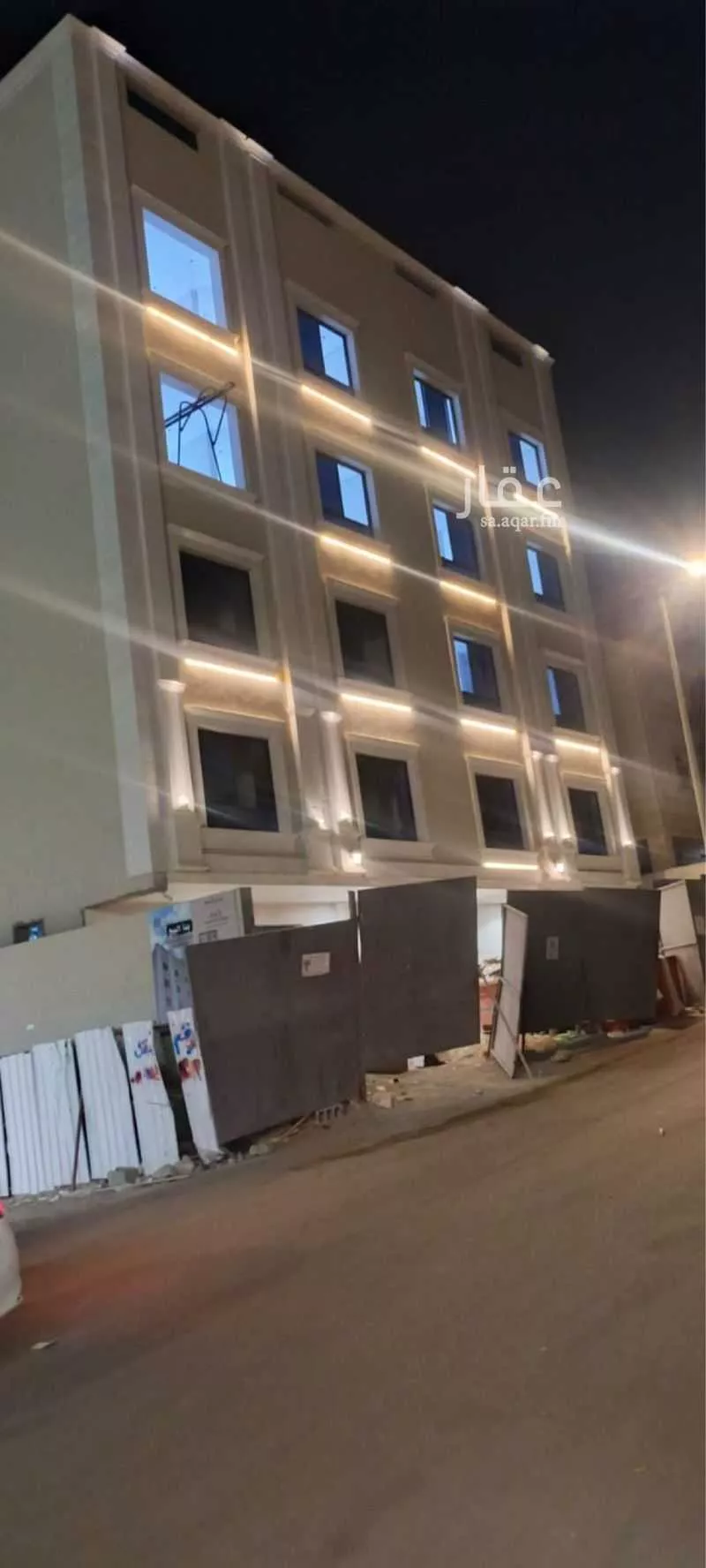عمارة 630 م² في الشوقية 8