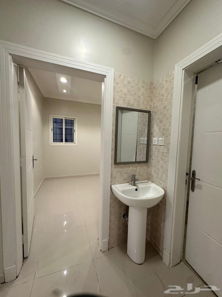 3 bedroom apartment in Al Narjis 6