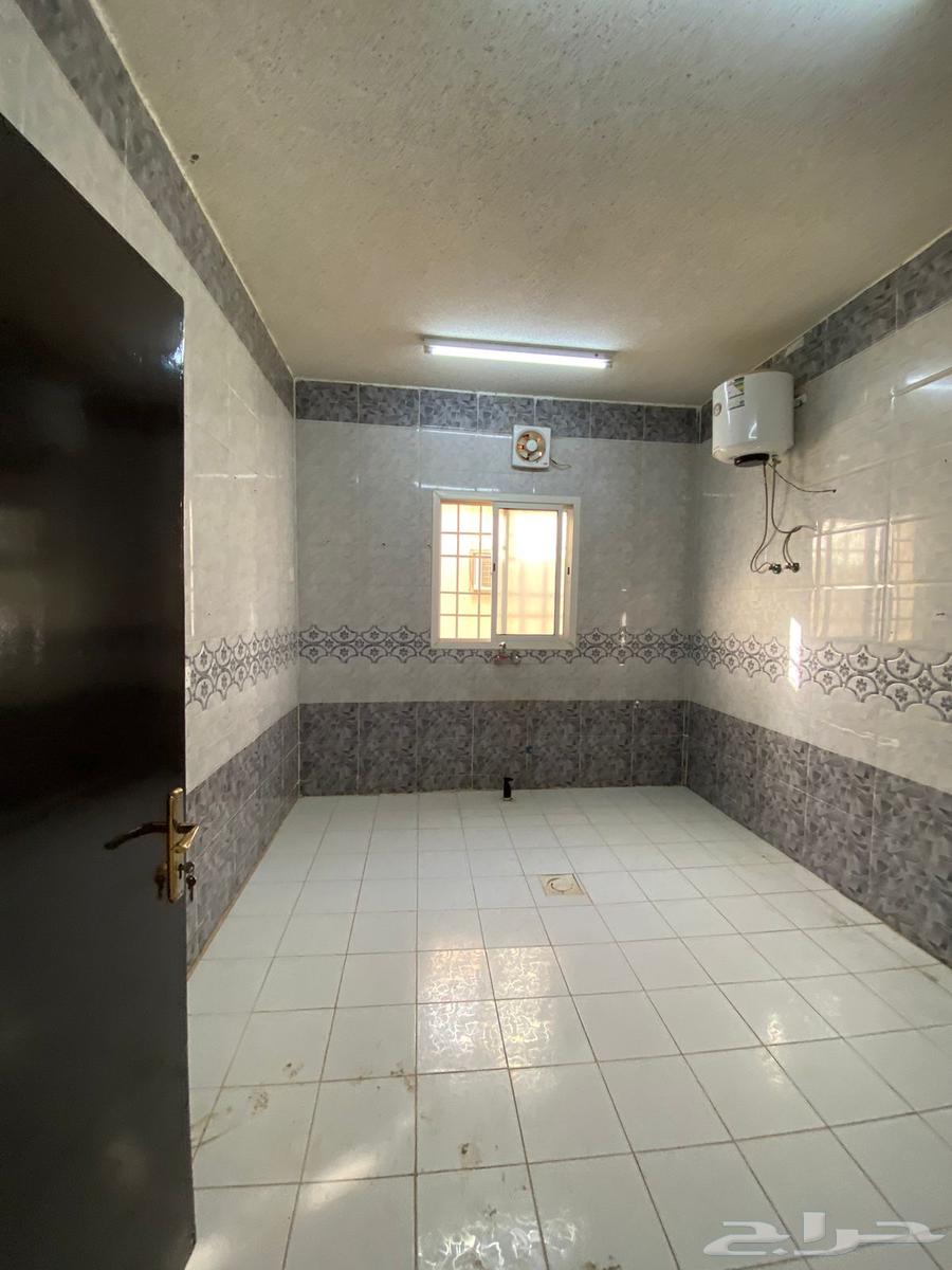 5 bedroom apartment in Al Rimal 6
