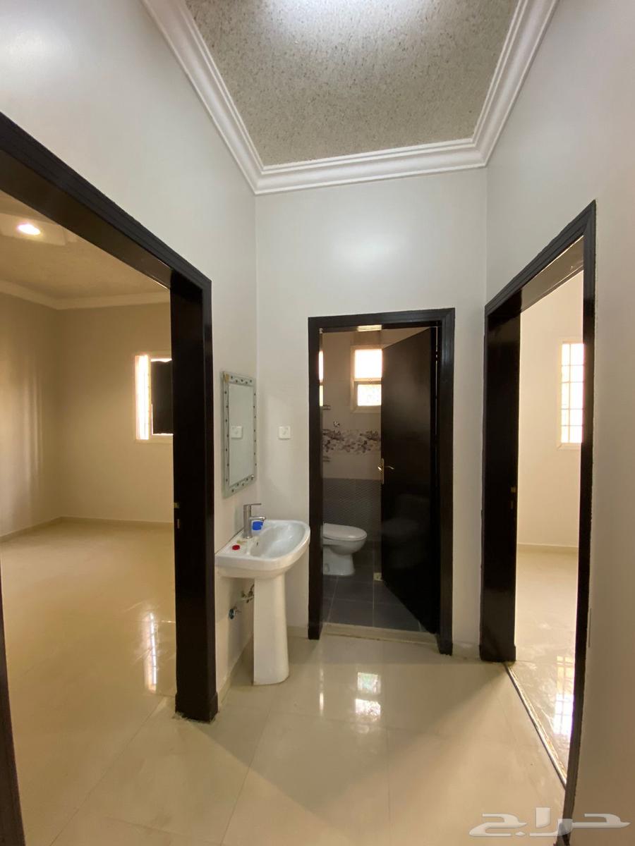 5 bedroom apartment in Al Rimal 7