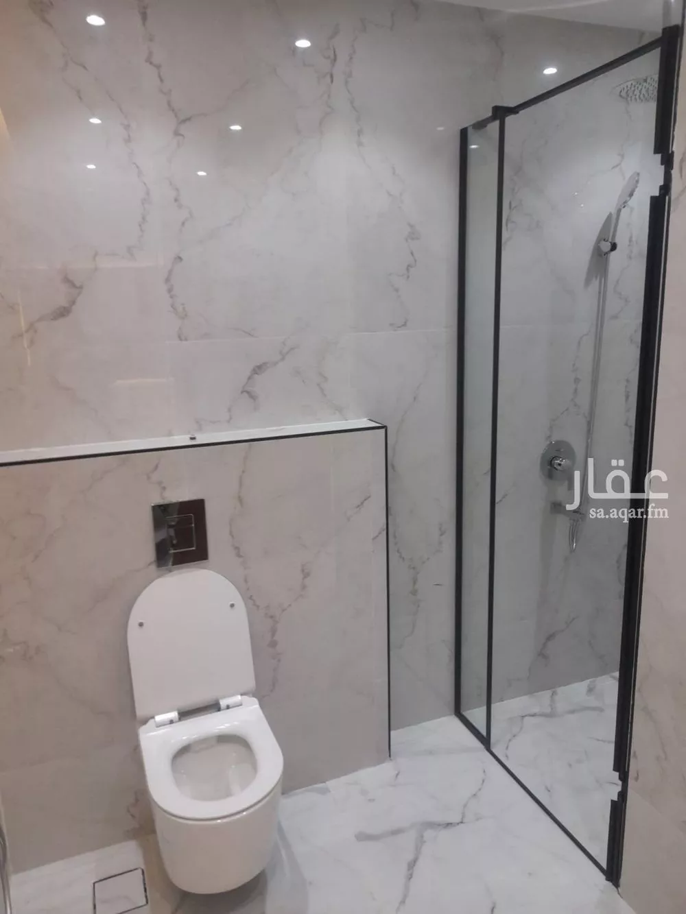 4 bedroom floor in Al Nakheel 17