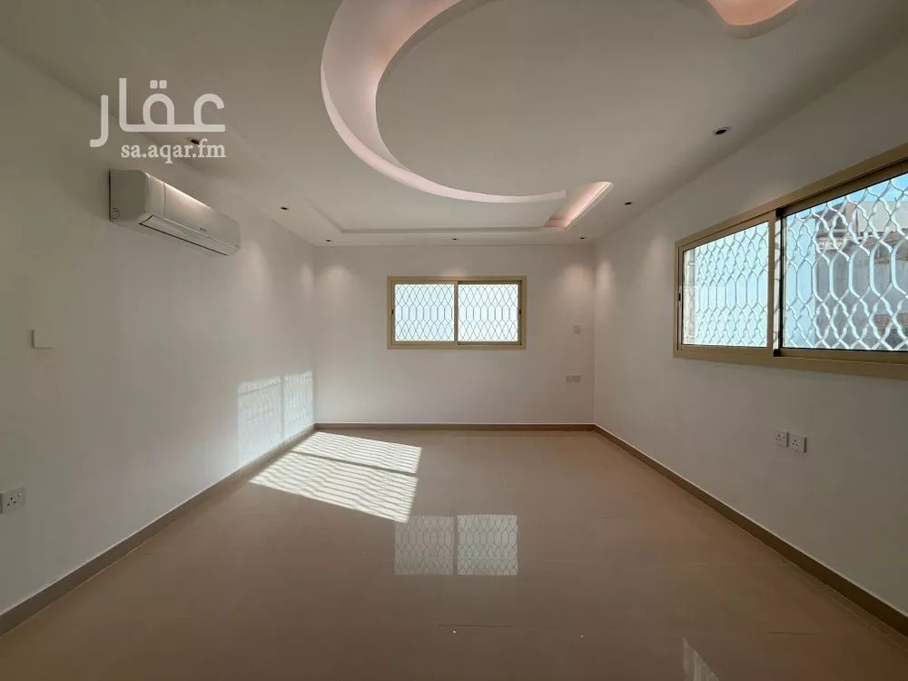 دور 4 غرف في الملك فهد 15