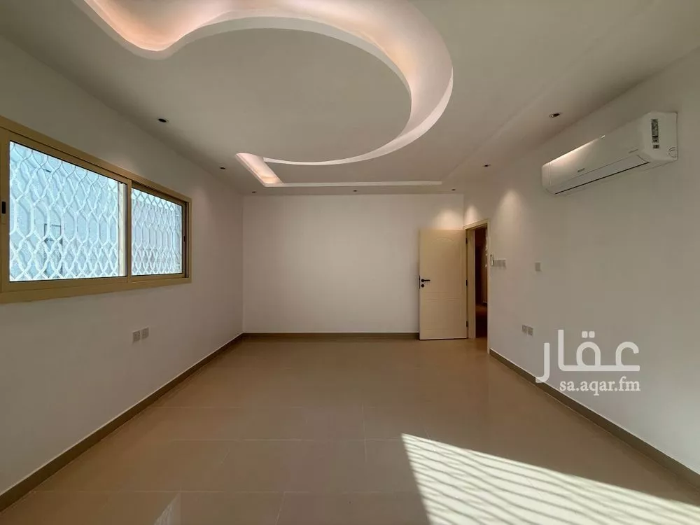 دور 4 غرف في الملك فهد 16