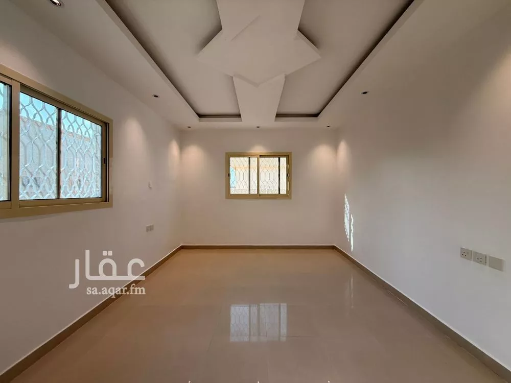 دور 4 غرف في الملك فهد 3