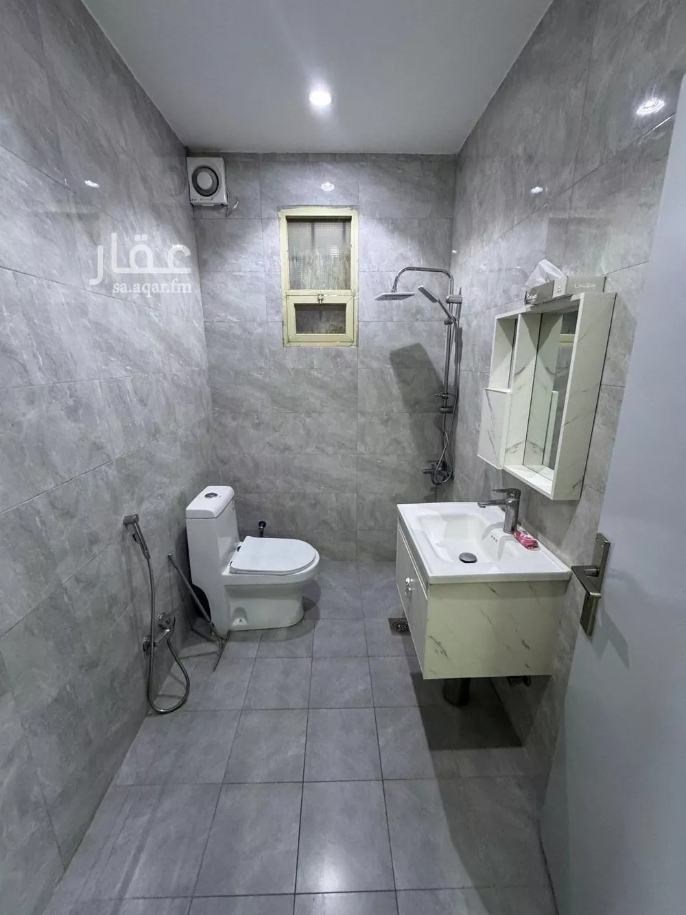2 bedroom floor in Ishbiliyah 2