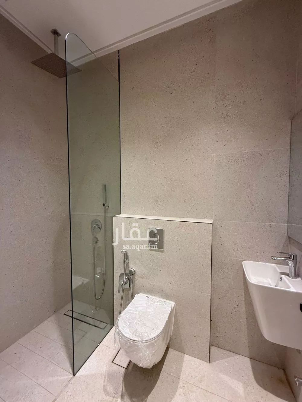 3 bedroom floor in Al Maseef 18