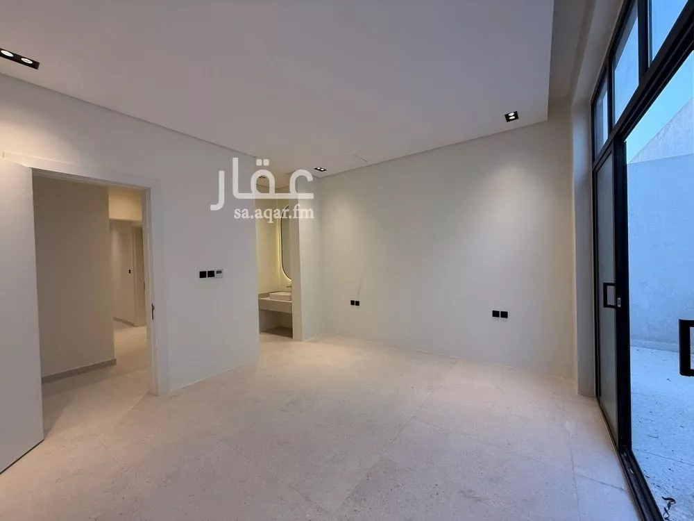 3 bedroom floor in Al Maseef 26