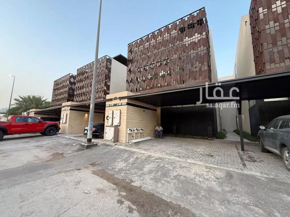 3 bedroom floor in Al Maseef 27