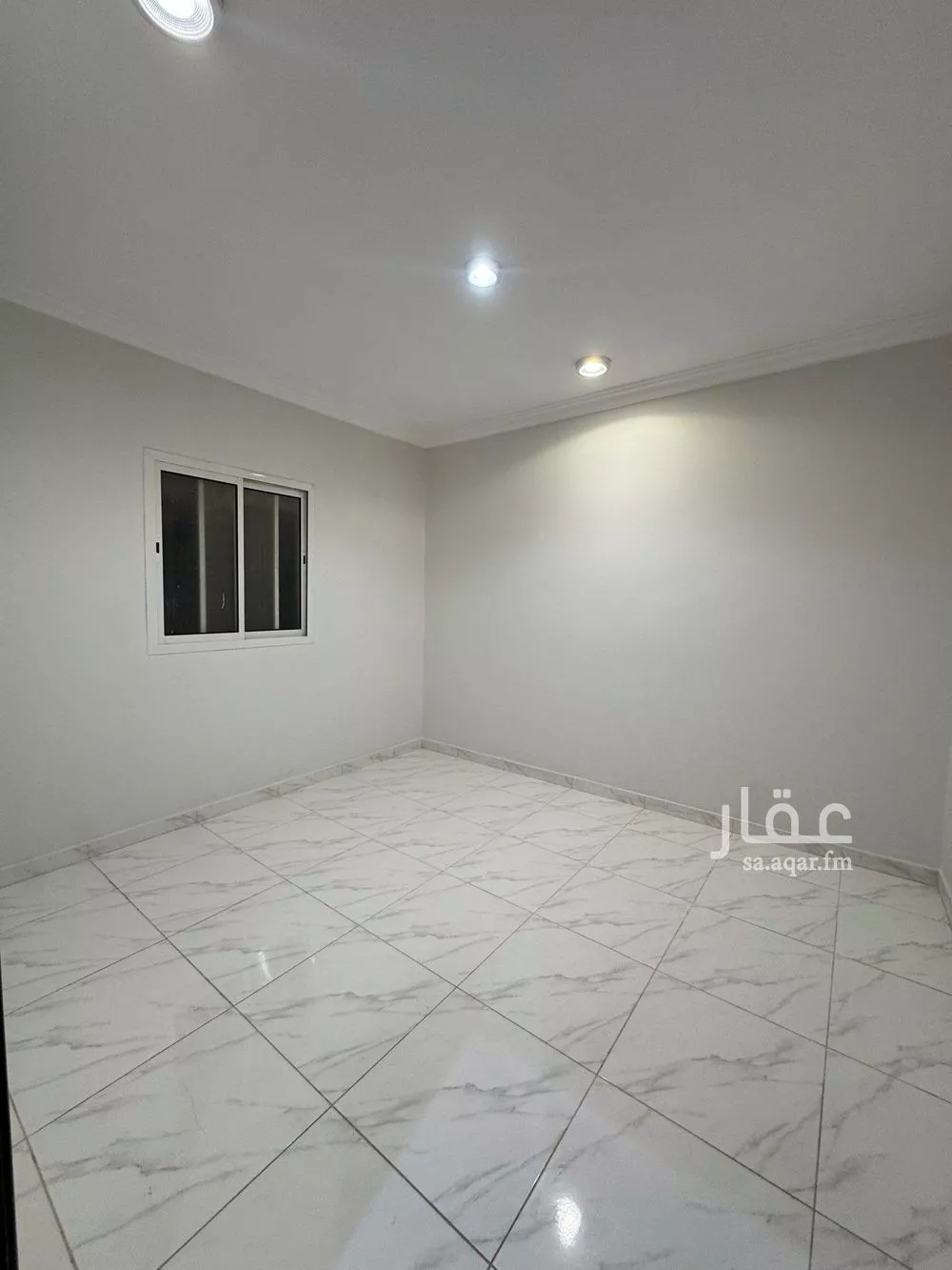 3 bedroom floor in Al Qadisiyah 7