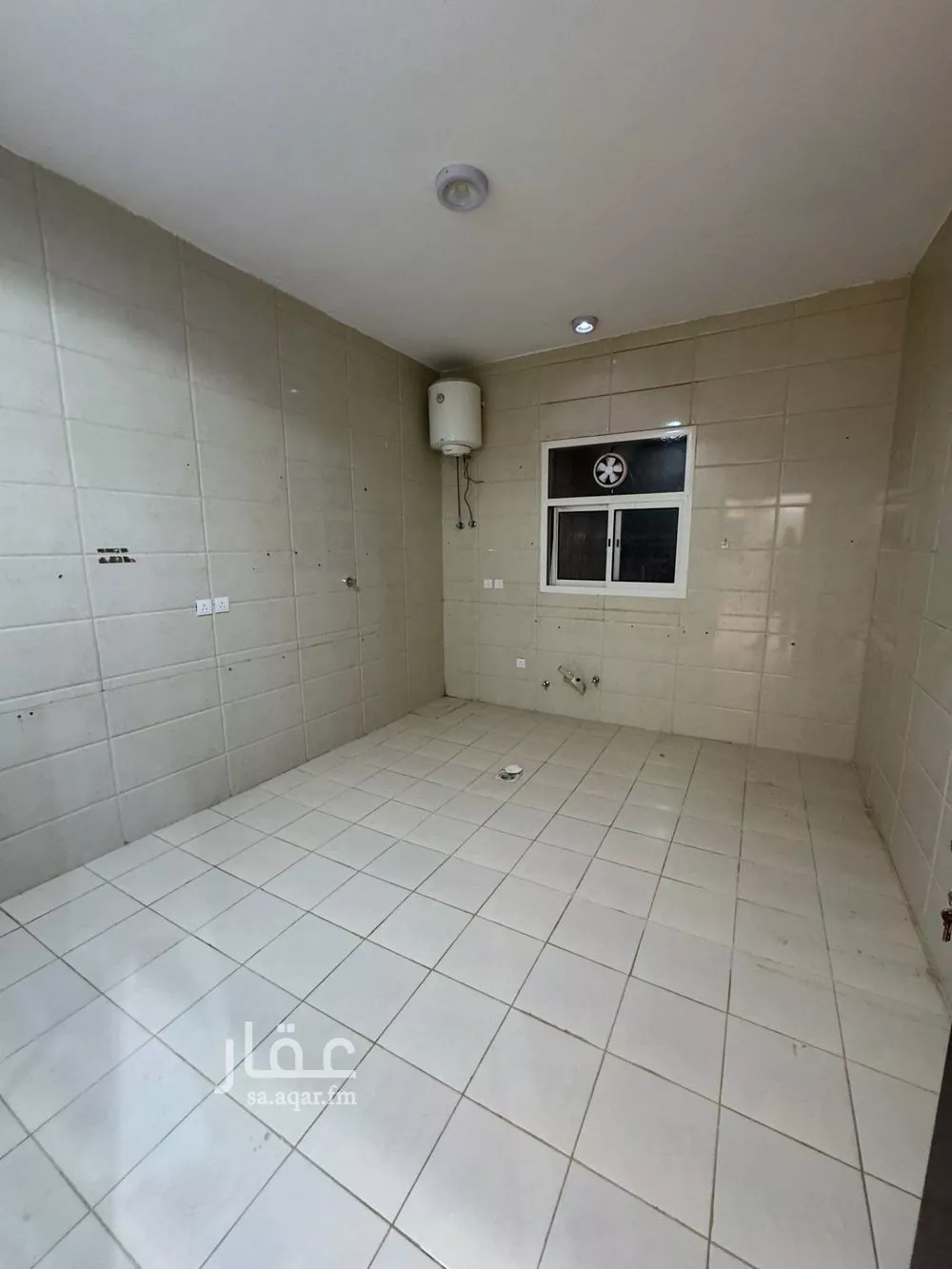 3 bedroom floor in Al Qadisiyah 9