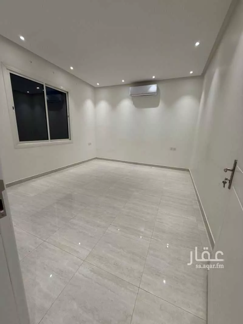 3 bedroom floor in Jarir 15