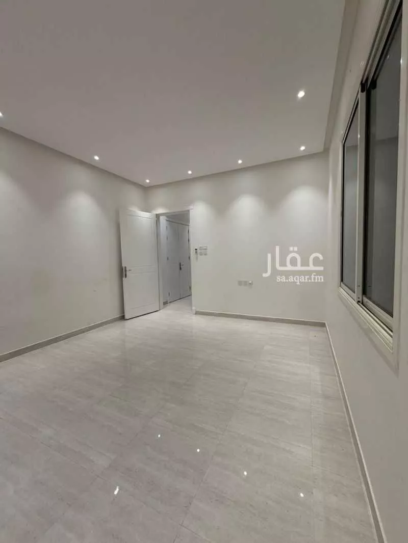 3 bedroom floor in Jarir 7
