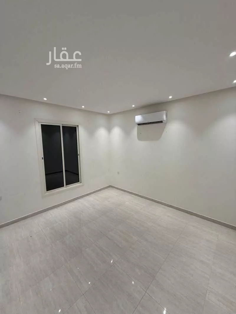 3 bedroom floor in Jarir 8