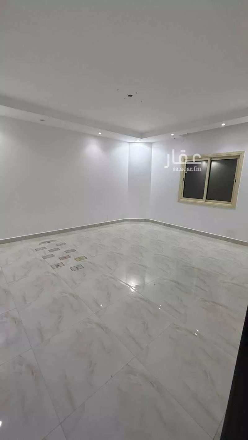5 bedroom floor in Al Shuhada 2