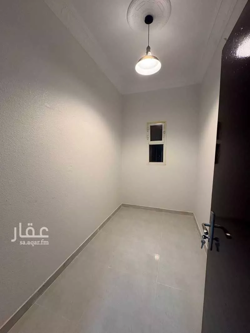 5 bedroom floor in Al Aziziyah 4