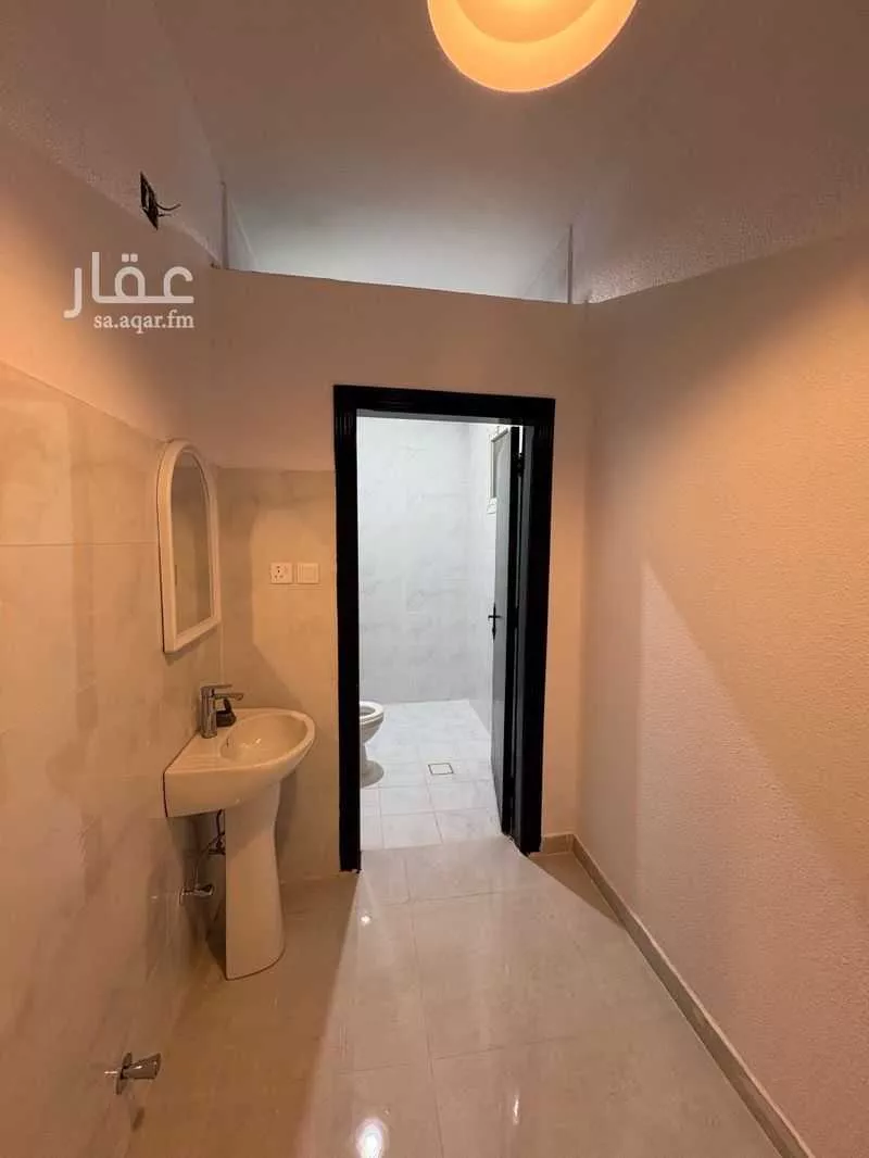 5 bedroom floor in Al Aziziyah 10