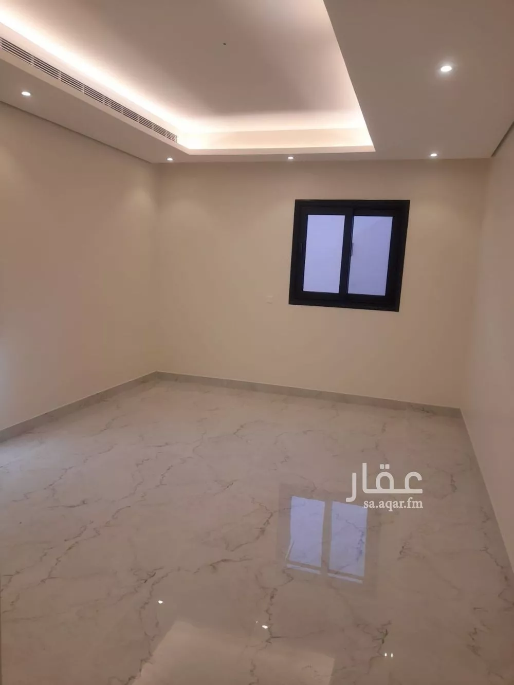 شقة 3 غرف في النخيل 4