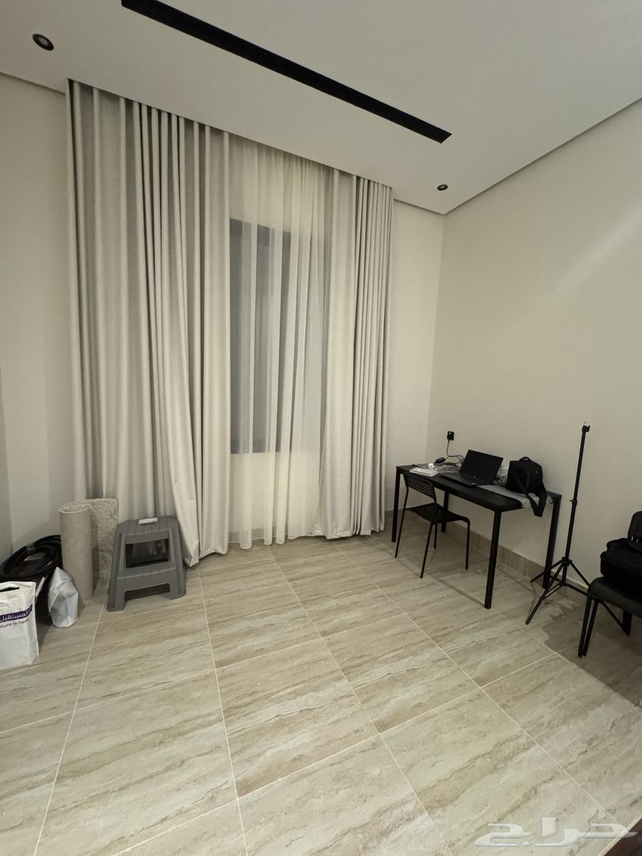 5 bedroom apartment in Dhahrat Laban 5