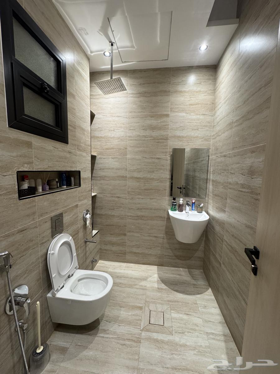 5 bedroom apartment in Dhahrat Laban 6