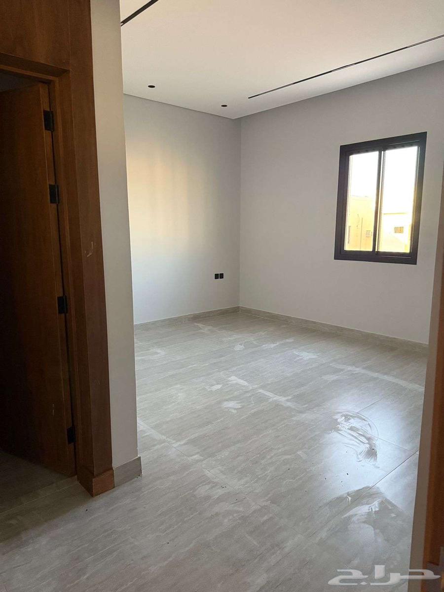 4 bedroom apartment in Al Khaleej 2