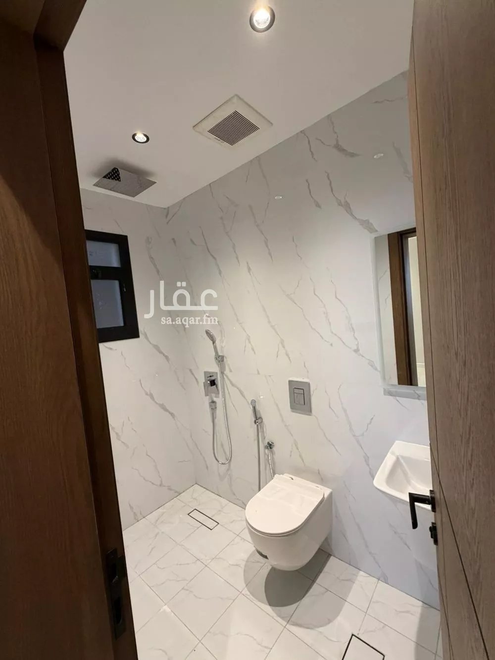 شقة 3 غرف في طيبة 2