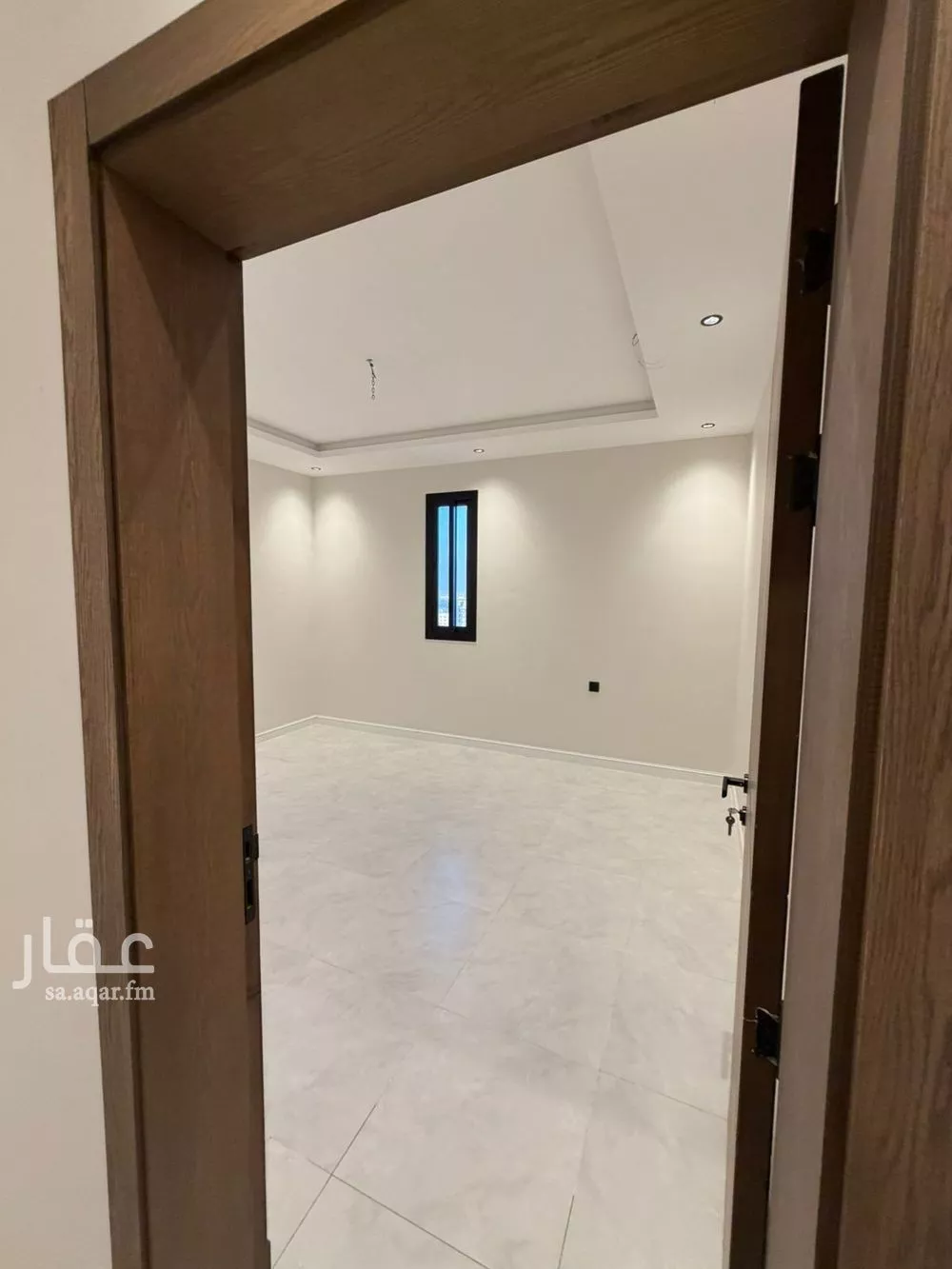 شقة 3 غرف في طيبة 5