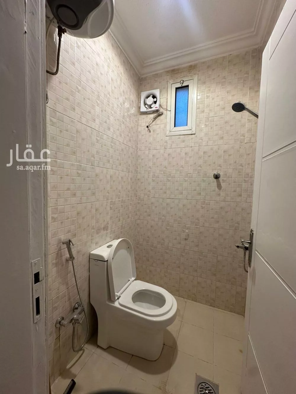 فيلا 3 غرف في النرجس 3