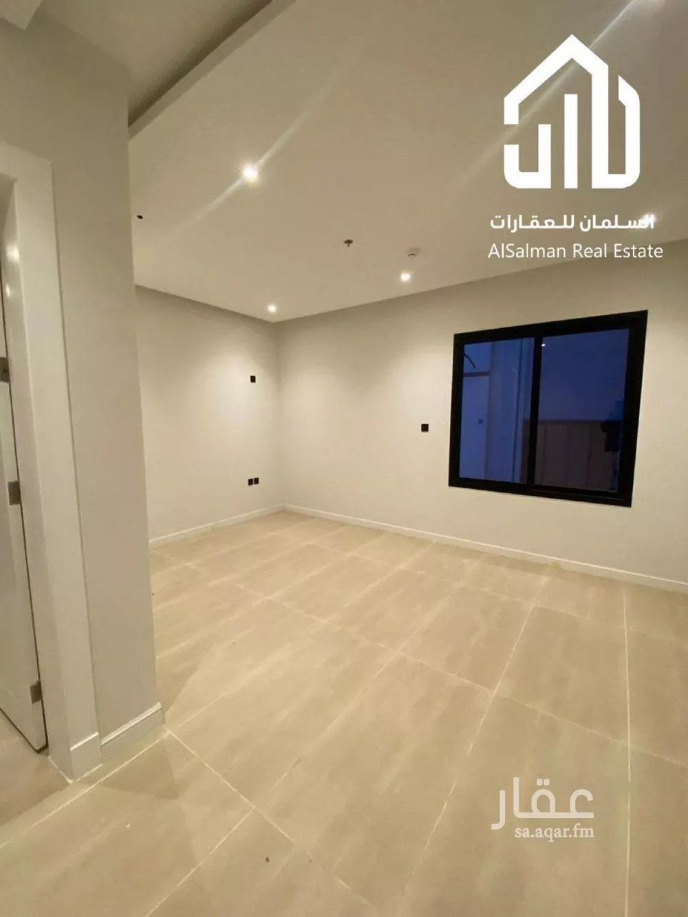 شقة 4 غرف في العارض 9