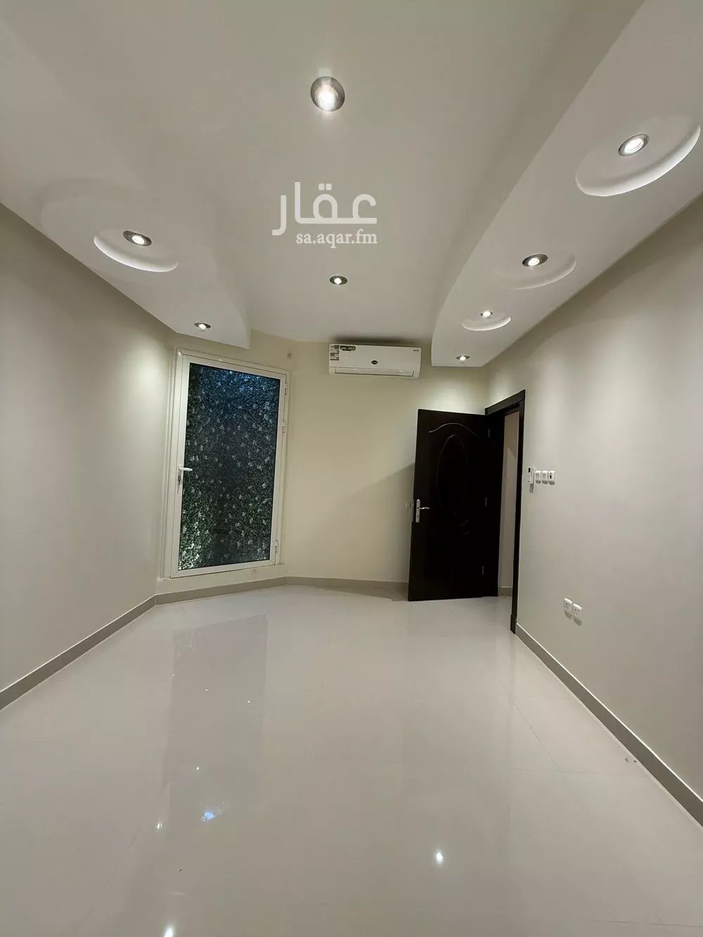 دور 3 غرف في النرجس 10